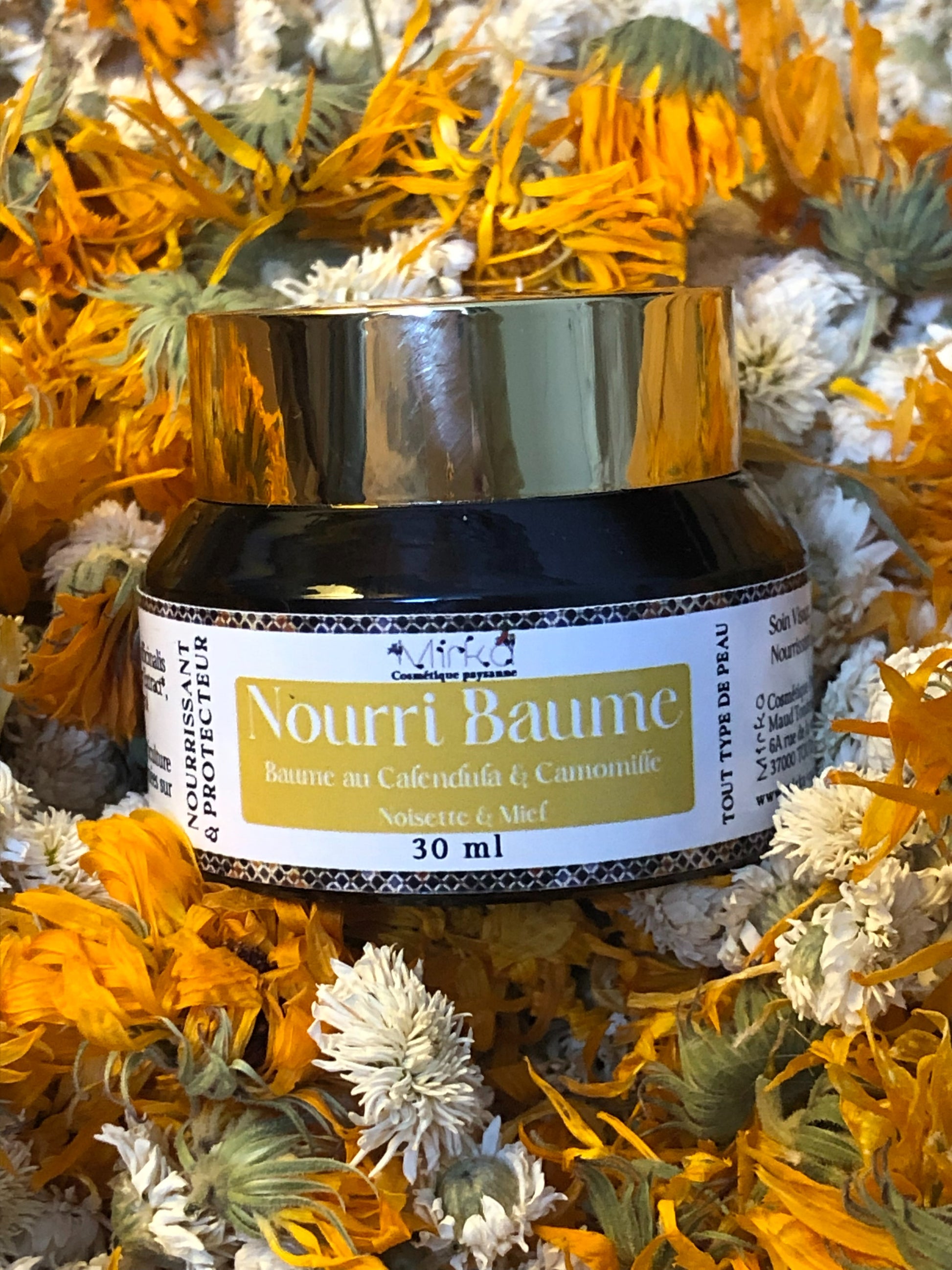 Nourri Baume texture - soin nourrissant artisanal baume naturel - Mirka cosmétique