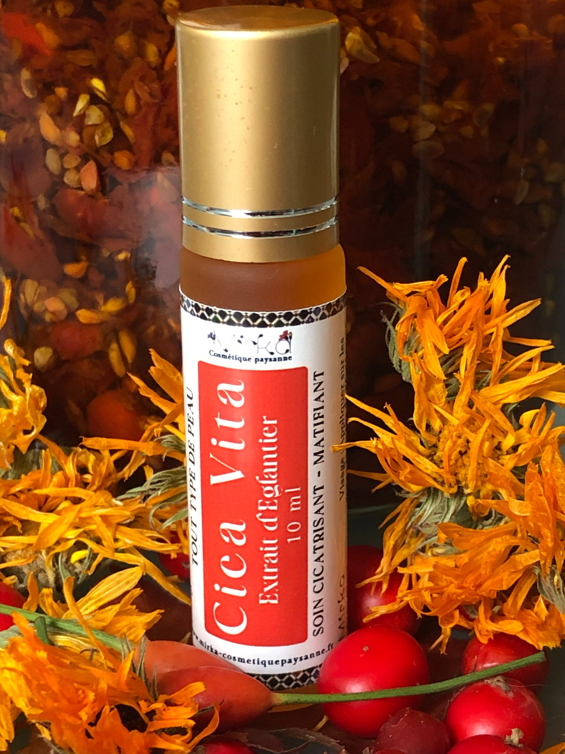 Roll-on Cica Vita - application pratique soin naturel - Mirka cosmétique artisanale